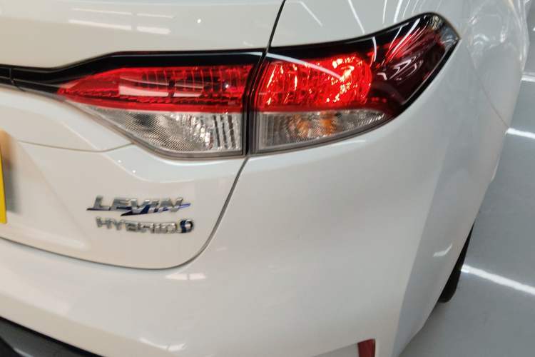 Used Toyota Levin 2023 Smart Electric Hybrid Dual-Engine 1.8L Sport Edition Right Rear Taillight