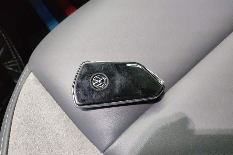 Used Volkswagen ID.4 CROZZ 2022 Long-Range Lite PRO Edition Vehicle Key
