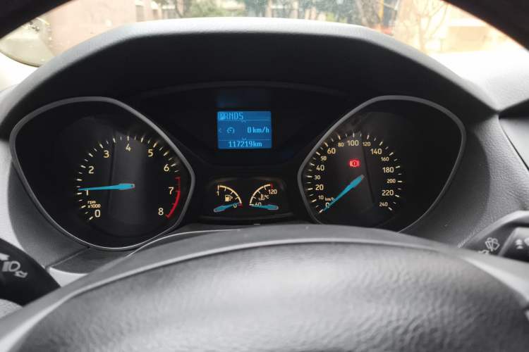 Used Ford Focus 2017 Sedan EcoBoost 125 Automatic Supreme Style SmartDrive Edition
