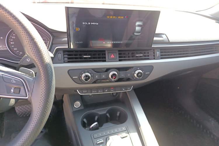 Used Audi A4L 2019 40 TFSI Ambition Version China V