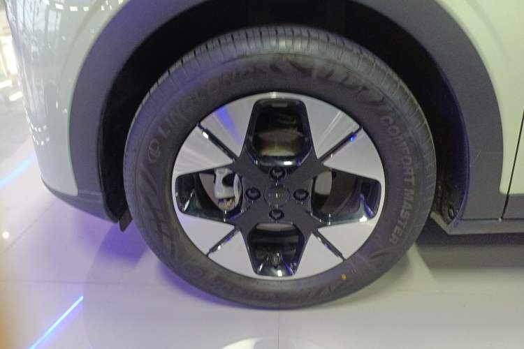 Used Geely Galaxy Geome 2025 UP 410km Exploration Edition