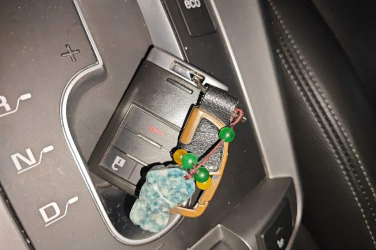 Used Chevrolet Captiva 2015 2.4L 4x4 Flagship Edition 7-Seater