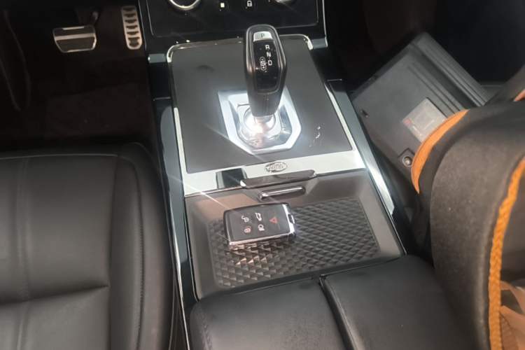 Used Land Rover Range Evoque 2023 Aurora L 200PS Elite Edition