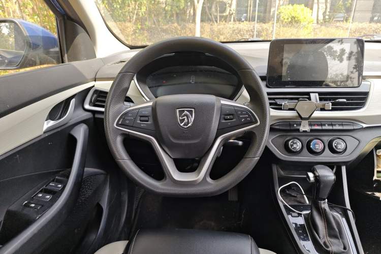 Used Baojun 360 2019 1.5L CVT Elite Version China VI
