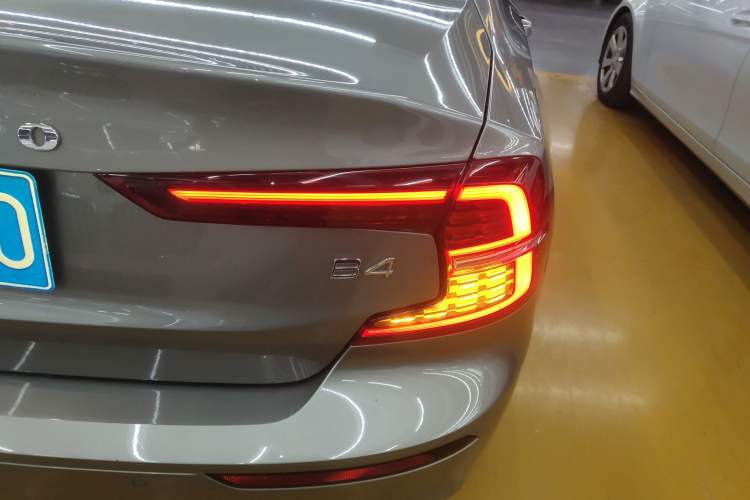 Used Volvo S60 2022 B4 Zhiyi Luxury Edition