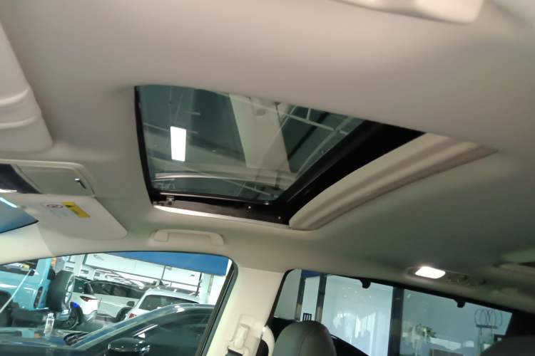 Used Honda Odyssey 2019 2.0L Rui·Zhi Zhen Edition
