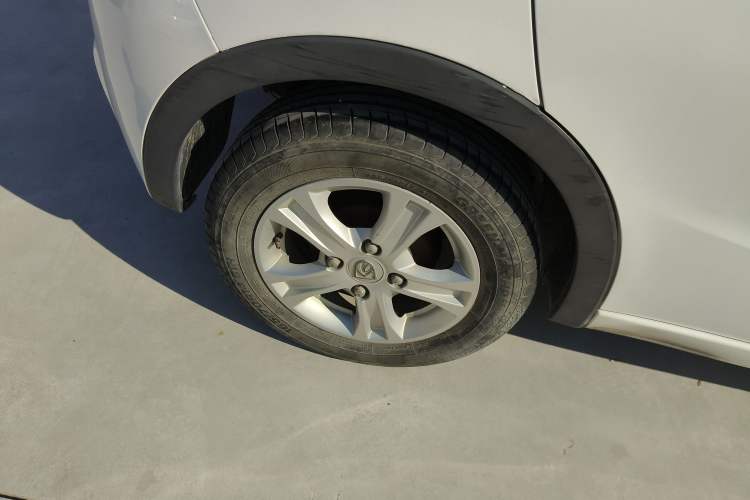 Used Baojun 310 2017 1.5L Manual Fashion Model
