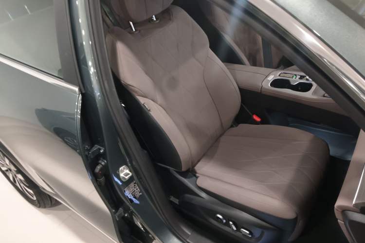 Used Chery Fengyun T8 2025 1.5T 130km Deluxe Version 5 Seats