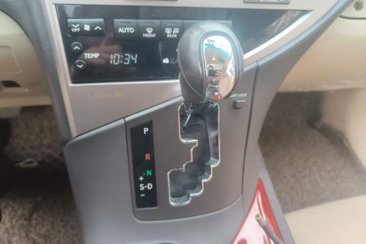 Used Lexus RX Classic 2011 270 Luxury Edition
