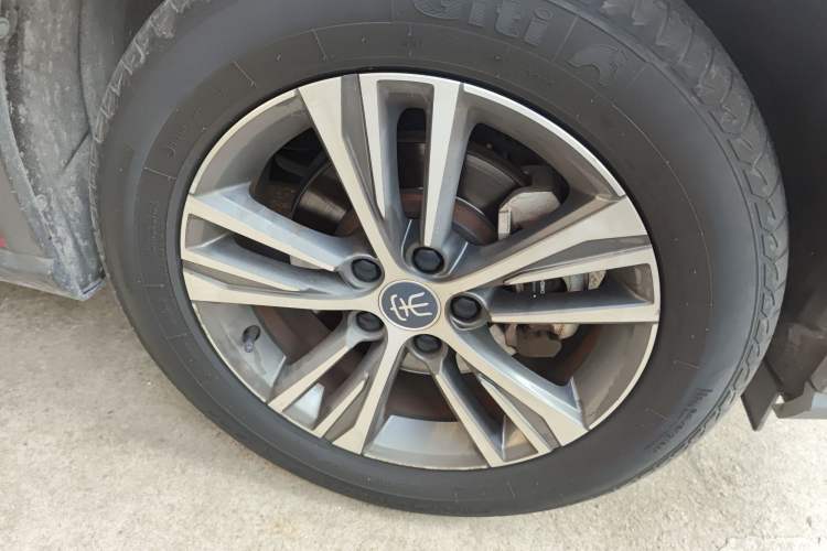 Used BYD Song Pro 2019 1.5T Automatic Prestige Model
