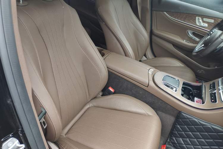 Used Mercedes-Benz E-Class 2020 Facelift E 300 L Stylish Edition