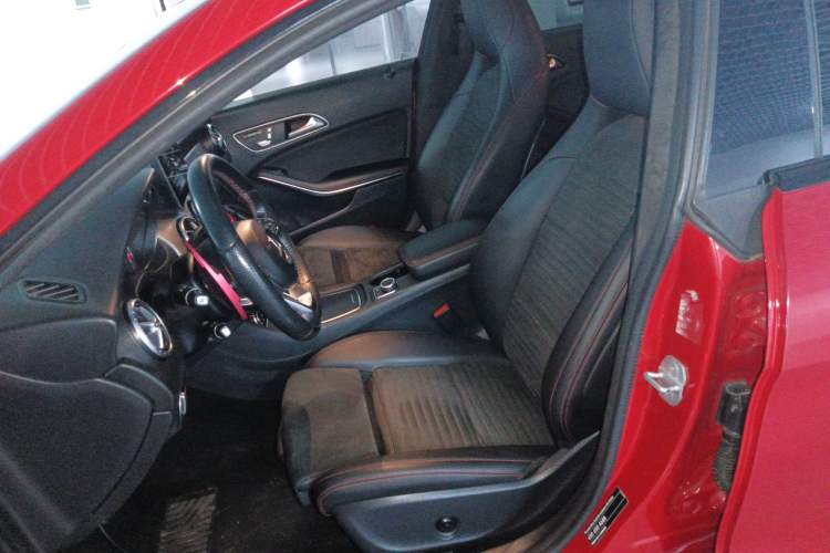 Used Mercedes-Benz CLA 2016 Year Restyled CLA 220 4MATIC
