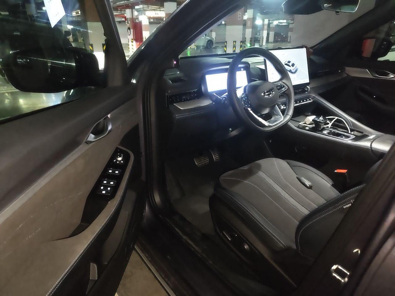 Geely Auto Preface 2026 Model Oriental Yao 2.0TD Lanxing Edition — снимка 16