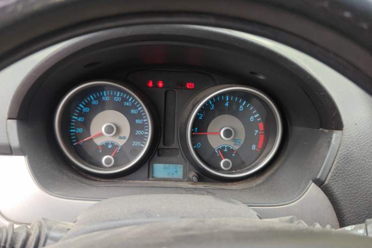 Used Buick Excelle 2013 1.5L Manual Classic Model
