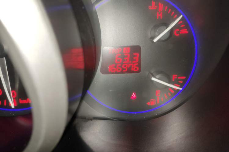 Used Mazda CX-7 2011 2.5L Luxury Edition
