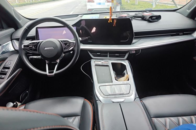 Used Haval XY 2022 1.5T Smart Enjoyment Edition DHT Center Console