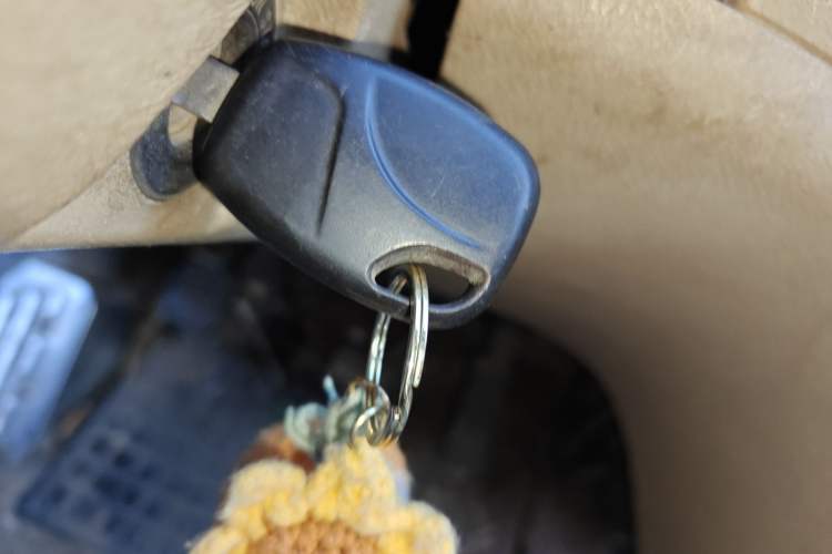 Used Dongfeng Junfeng CV03 2012 1.3L Standard-Configuration DFXC13-40