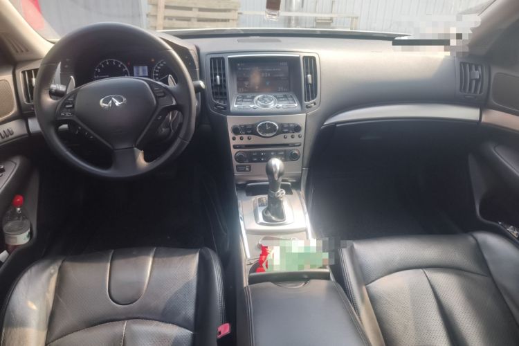 Used Infiniti G Series 2013 G25 Sedan Luxury Sport Edition Center Console