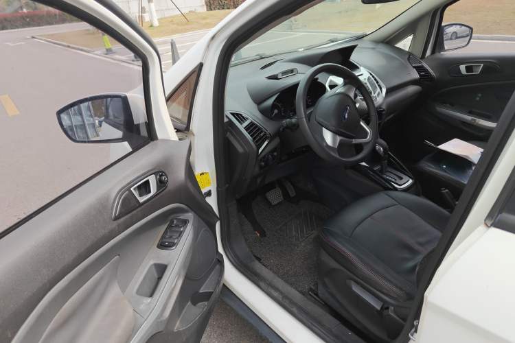 Used Ford EcoSport 2013 1.5L Automatic Fashion Model