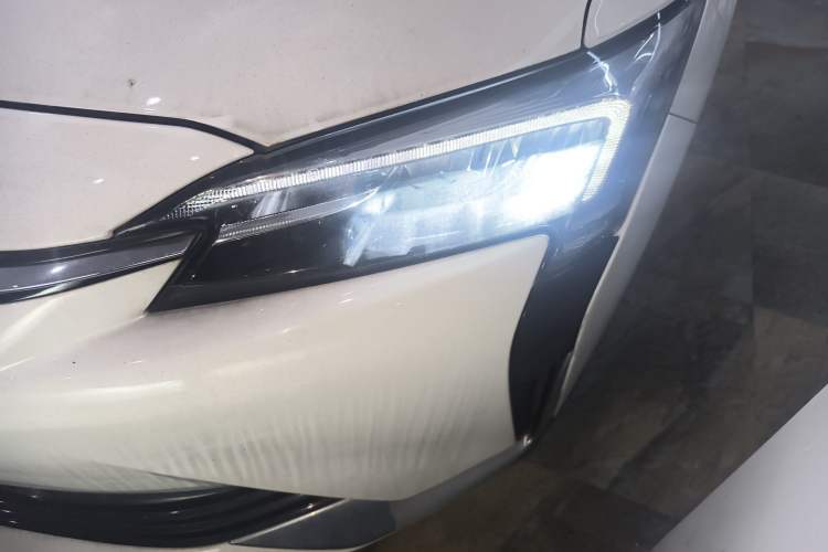 Used Buick Velite 6 2023 430km Range Commuter Version Left Front Headlight