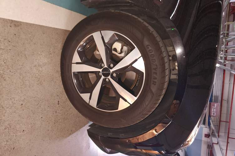 Used Zeekr 001 2023 WE Edition 100 kWh
