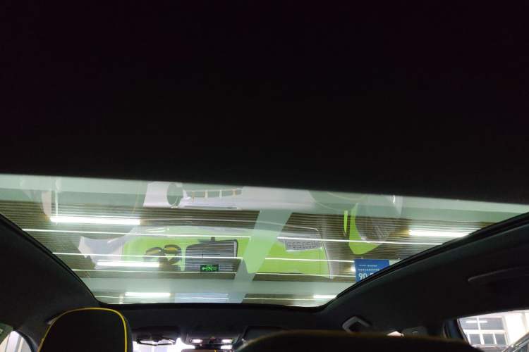 Used Volkswagen ID.4 X 2022 Pure Long-Range Version Headliner