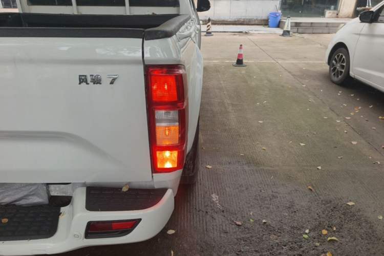 Used Great Wall Wingle 7 2022 2.0T Gasoline Two-Wheel Drive Value Edition Big Double GW4C20B Right Rear Taillight