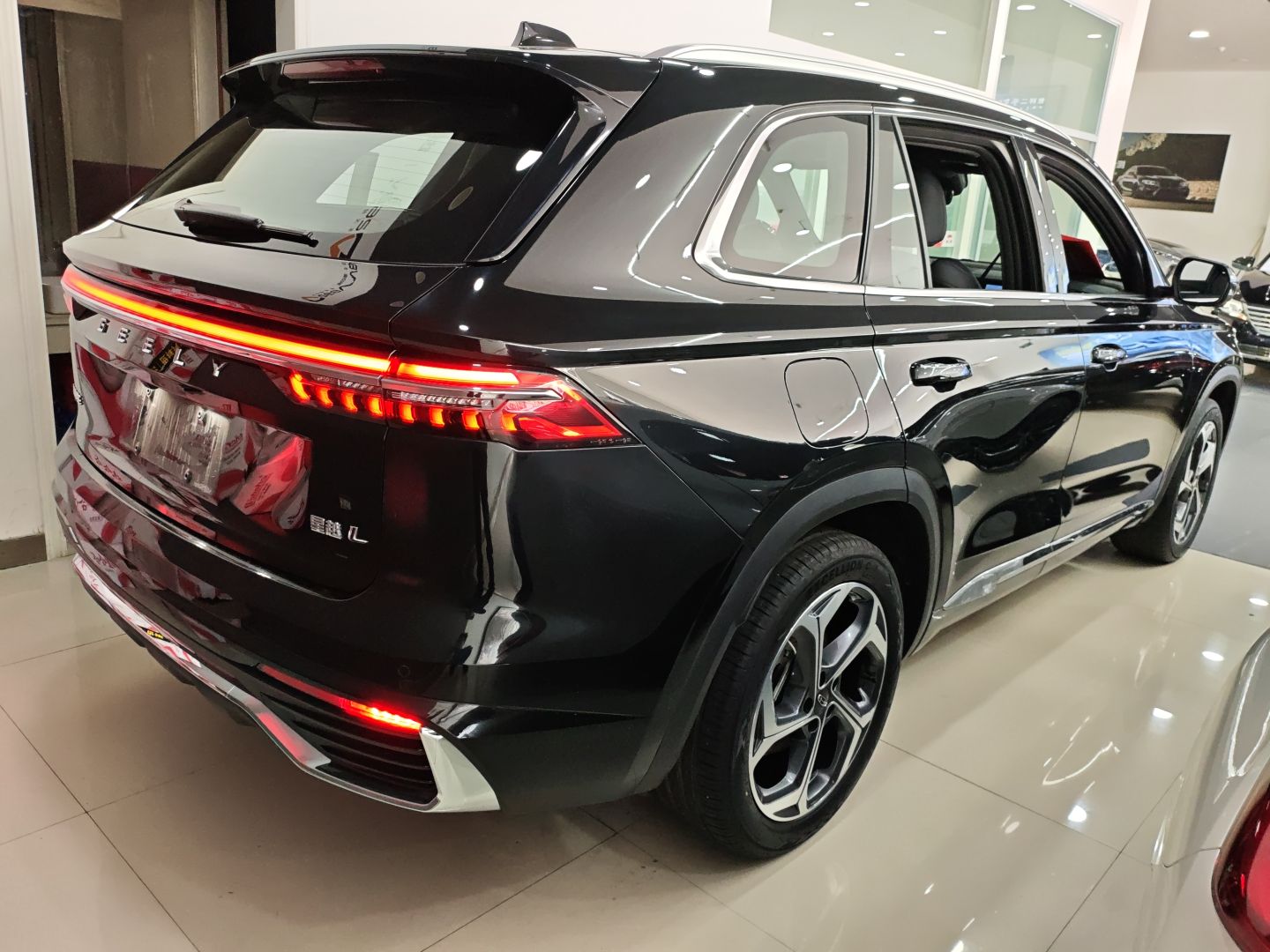 Geely Auto Monjaro L 2024 2.0TD DCT EVO Two-Wheel Drive Long-Range Version — снимка 6