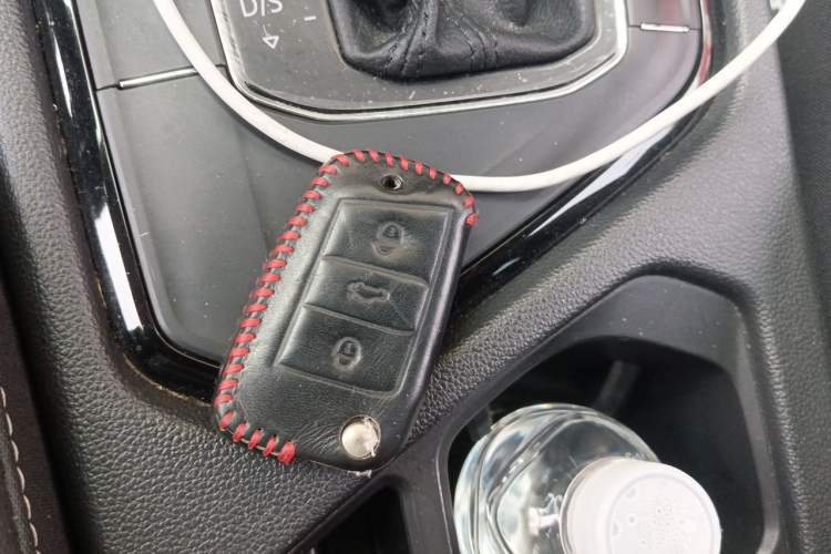 Used Volkswagen Tiguan L 2019 330TSI Automatic Two-Wheel Drive Panoramic Comfort Edition China V Standard