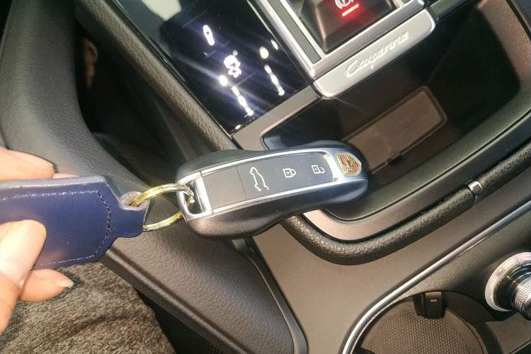 Used Porsche Cayenne E-Hybrid 2021 Cayenne E-Hybrid 2.0T