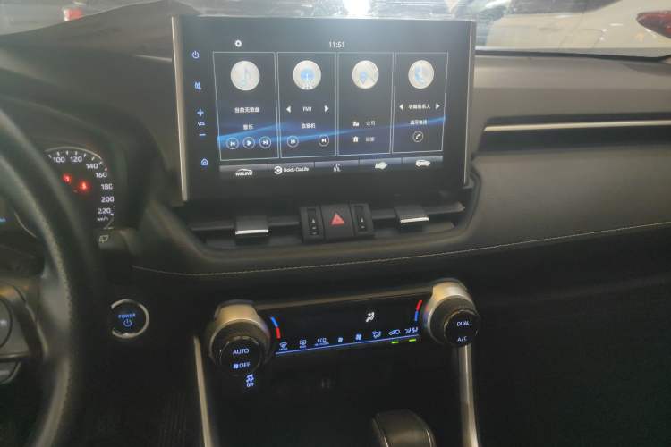 Used Toyota Wildlander 2021 Dual-Motor 2.5L E-CVT Four-Wheel Drive Luxury Edition
