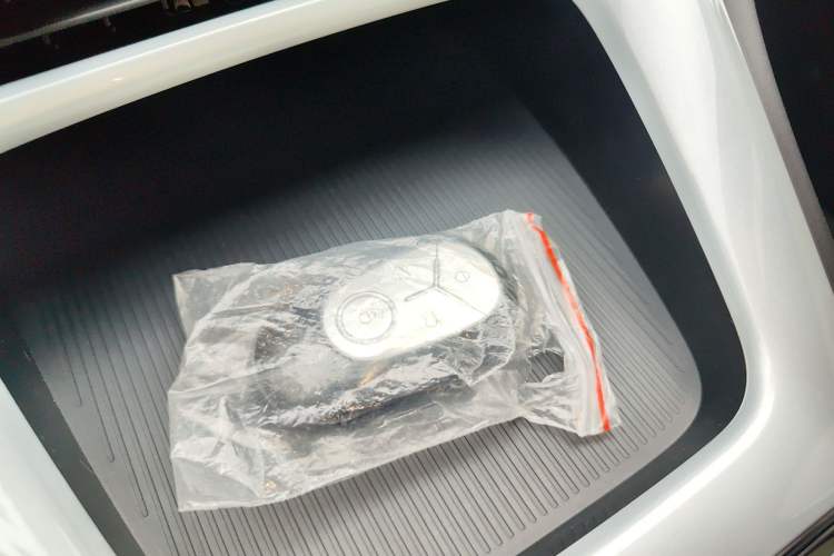 Used Geely Galaxy Geome 2026 Model 310km Youth Edition Interior 1