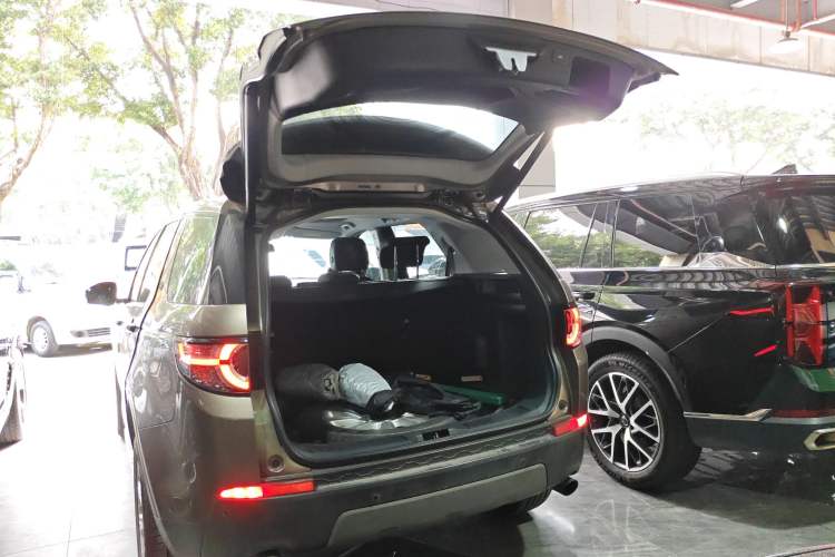 Used Land Rover Discovery Sport 2017 2.0T SE