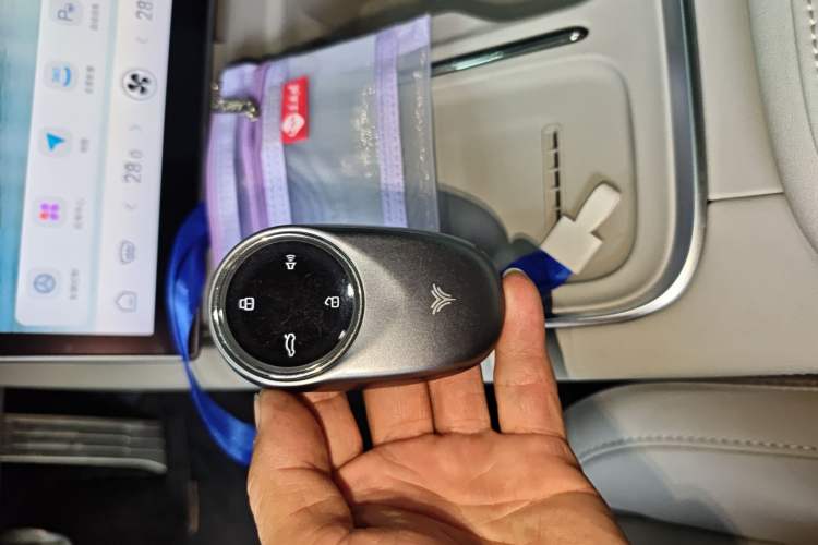 Used NETA S Shooting Brake 2024 Range-Extended 300 Standard Edition
