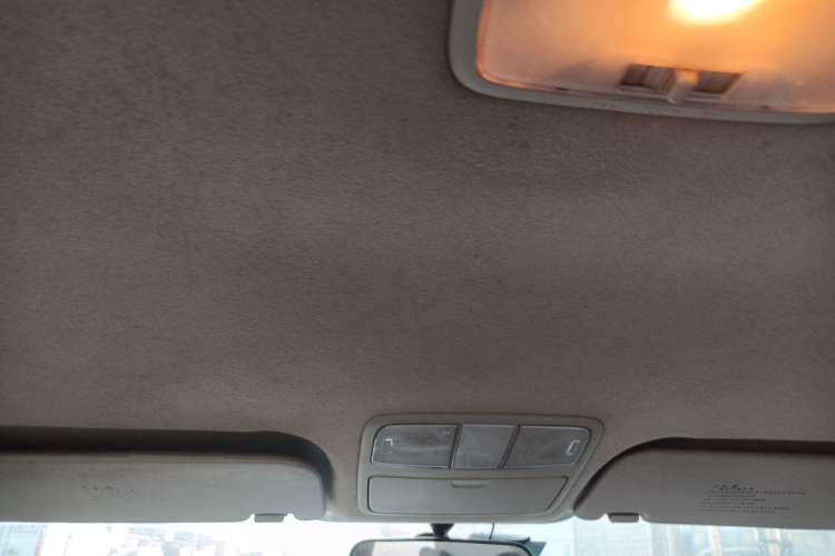 Used Hyundai Celesta 2011 1.6L Automatic Comfort Edition
