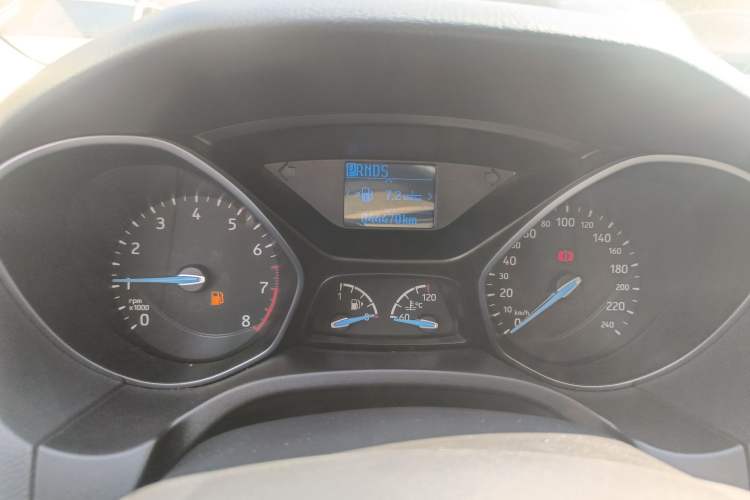 Used Ford Focus 2017 Hatchback 1.6L Automatic Fashion Edition Smart Drive Version
