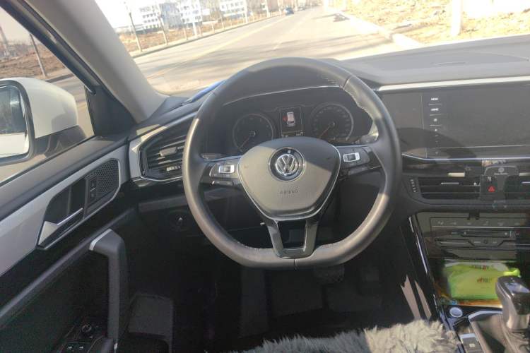 Used Volkswagen Tayron 2020 330TSI Two-Wheel Drive Luxury Smart Connectivity Version
