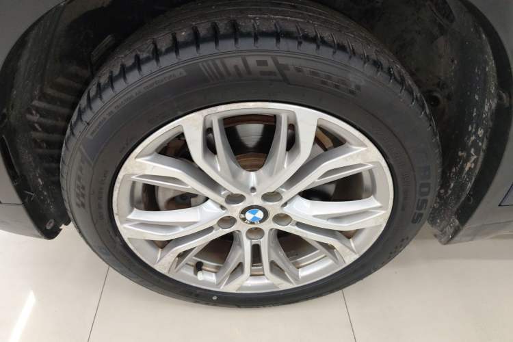 Used BMW X1 2019 sDrive20Li Leading Model
