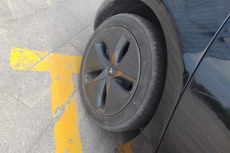 Used Tesla Model 3 2020 Refreshed Version Long-Range Rear-Wheel Drive Right Rear Wheel Hub