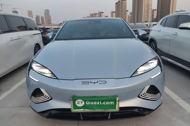 Used BYD Seal 2022 550 km Standard Range Rear-Wheel Drive Prestige Version