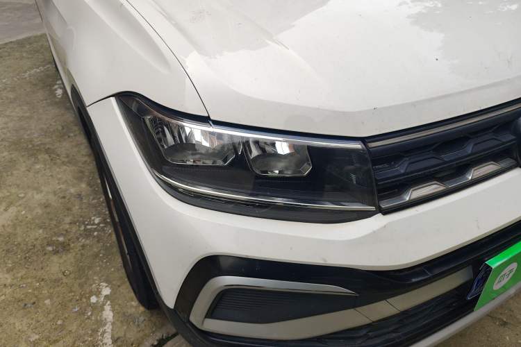 Used Volkswagen T-Cross 2019 1.5L Automatic Fashion Edition Right Front Headlight