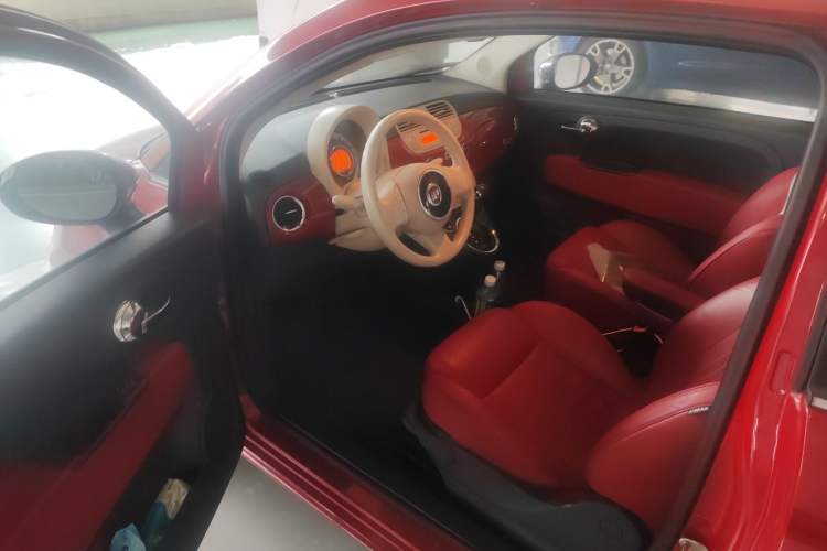 Used Fiat 500 2011 1.4L Deluxe Edition