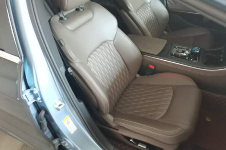 Used BYD Han 2023 EV Champion Edition 605KM Front-Drive Premium Model