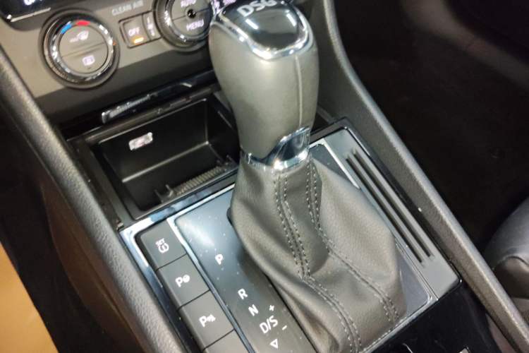 Used Skoda Superb 2016 TSI330 DSG Smart Drive Edition
