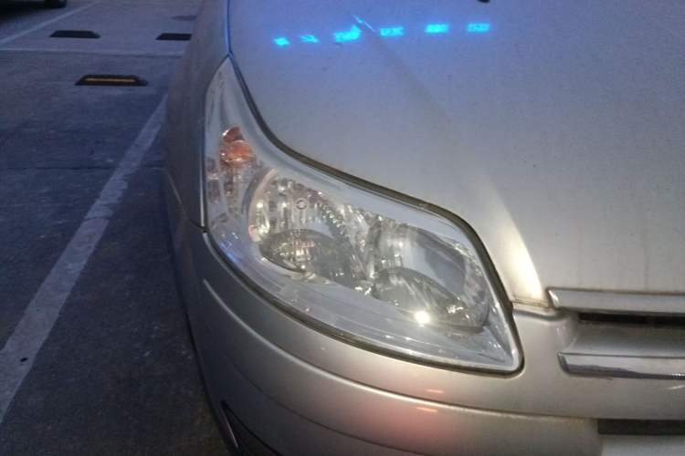 Used Citroen C-Triomphe 2006 2.0L Automatic Luxury Version
