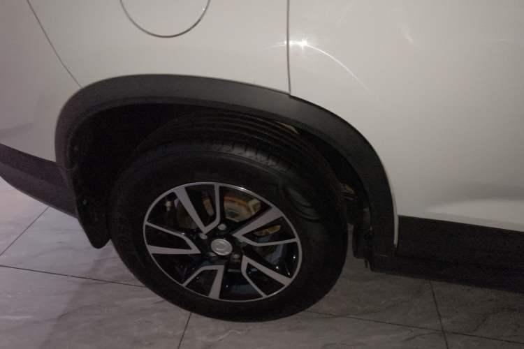 Used FORTHING T5 2021 1.6L Manual Comfort Model
