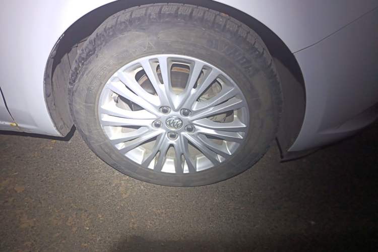 Used Buick GT 2015 15N Automatic Elite Version