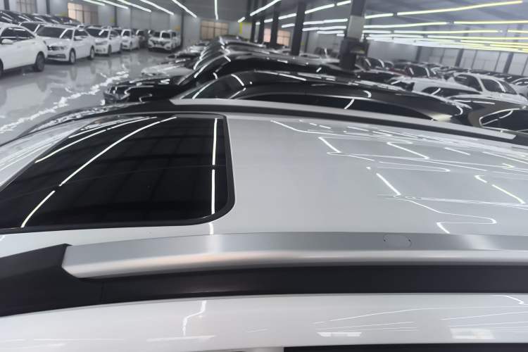 Used Haval M6 2021 PLUS 1.5T DCT Luxury Smart Connectivity Model Roof