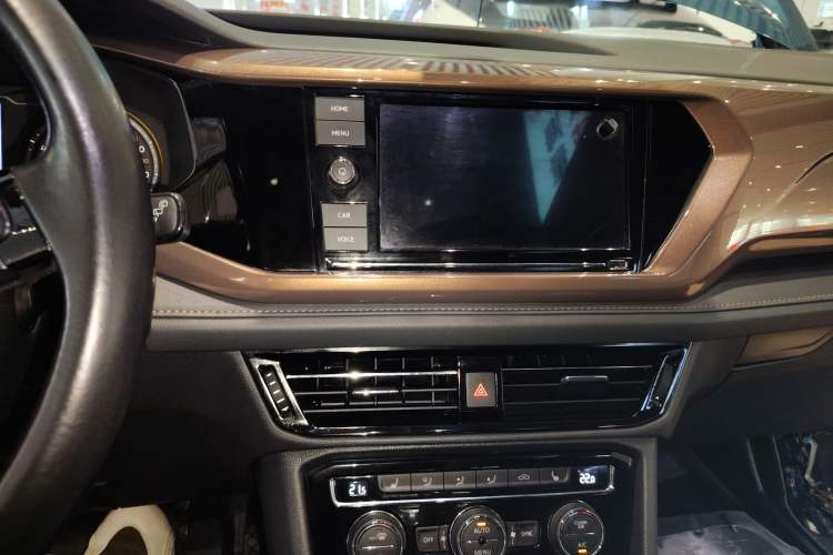 Used Volkswagen Tharu 2019 280TSI Two-Wheel Drive Luxury Version China VI Standard