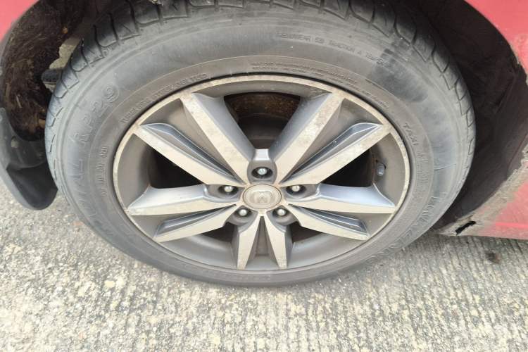 Used CHANGAN Eado 2015 1.6L Manual Luxury Model China V Standard Right Rear Wheel Hub